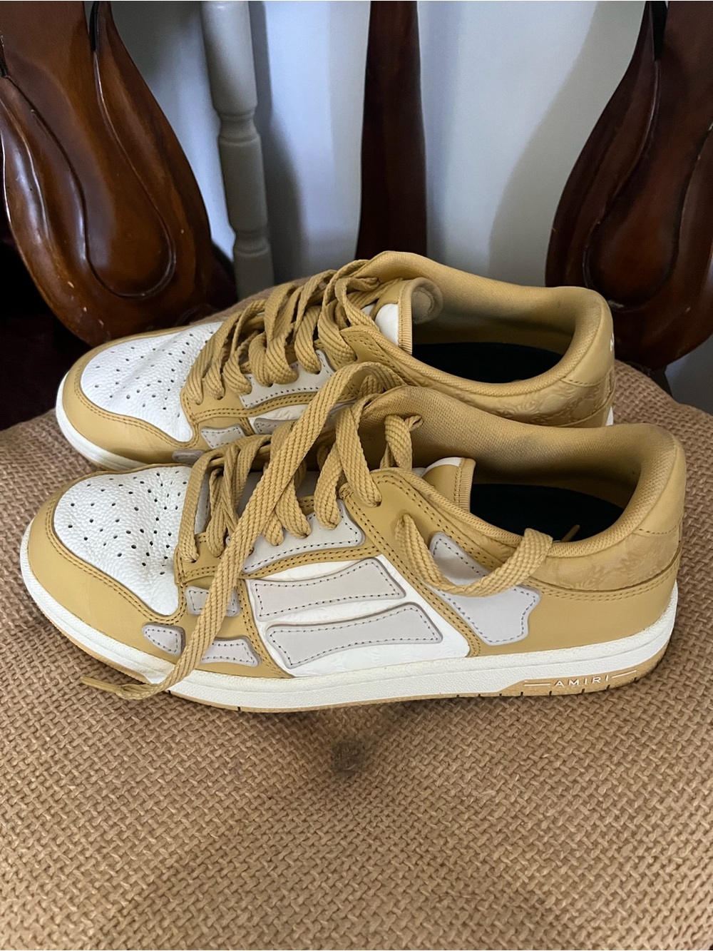 AMIRI Men’s Low-Top Sneakers in Tan and White